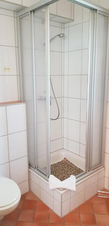Ferienwohnung 4 Im Haus Am See Mit Wintergarten Und Terrasse Seedorf  Eksteriør billede