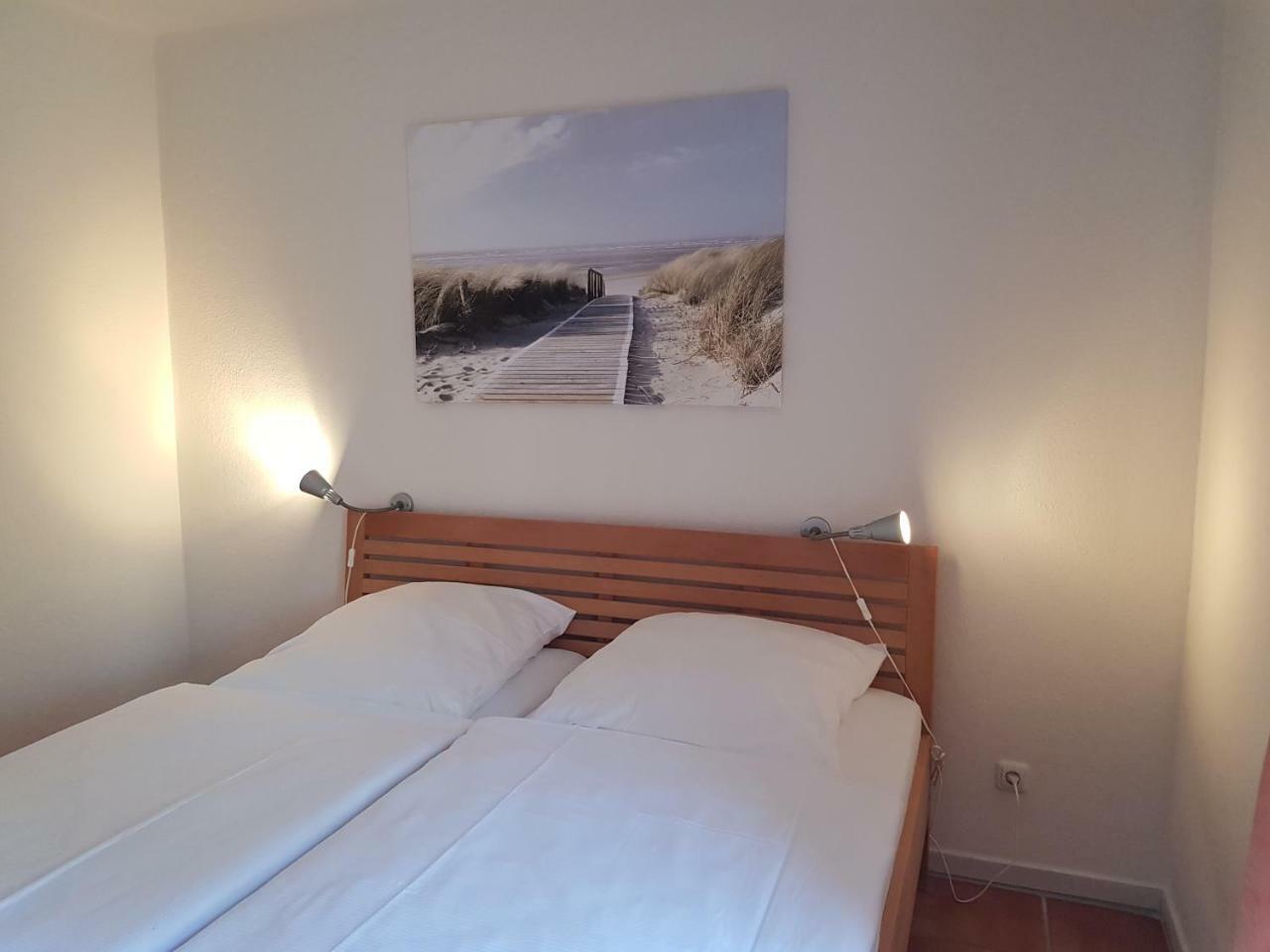 Ferienwohnung 4 Im Haus Am See Mit Wintergarten Und Terrasse Seedorf  Værelse billede